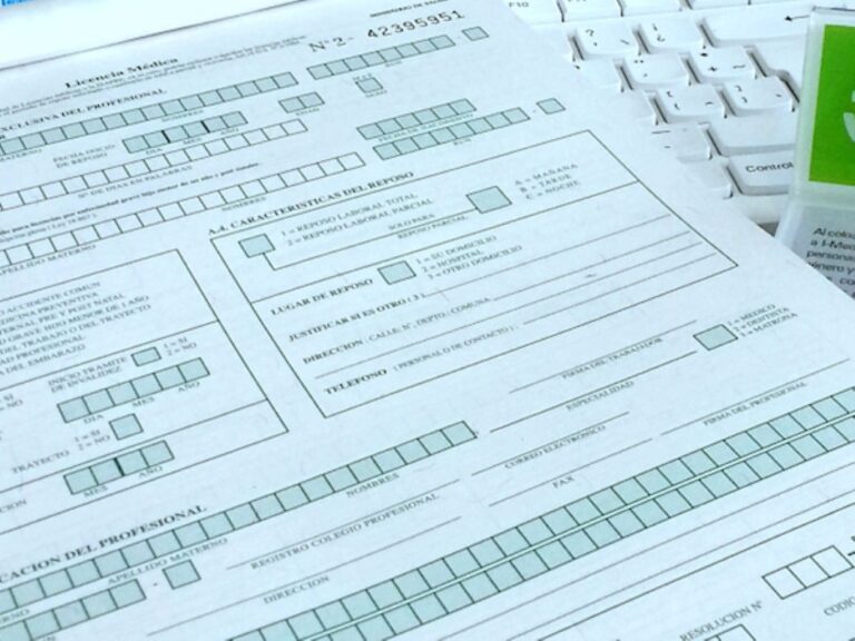 CGR detecta a más de 3.500 funcionarios con licencias médicas emitidas por médicos investigados por fraude