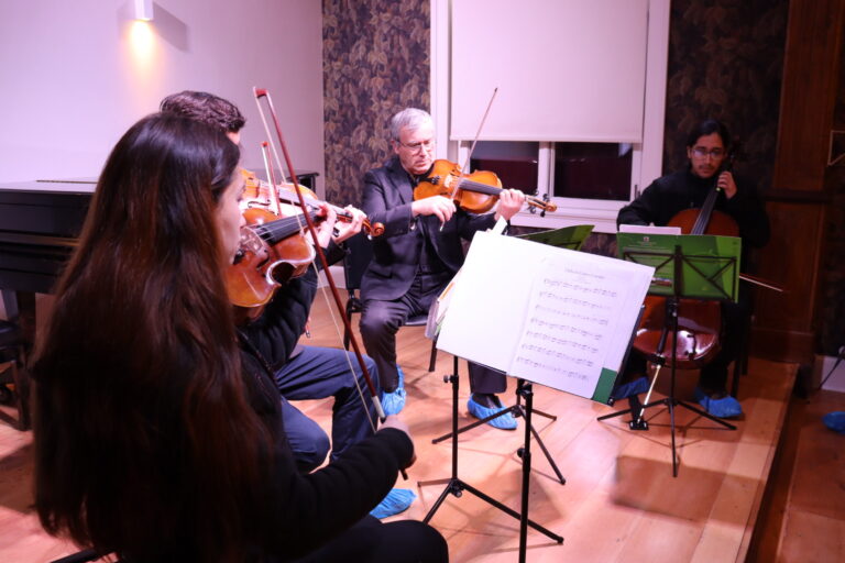 UACh Sede Puerto Montt da inicio a Ciclo de Conciertos Didácticos “Música en Movimiento”