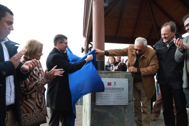 Municipio realiza inauguración de Muelle Peatonal tras obras de conservación