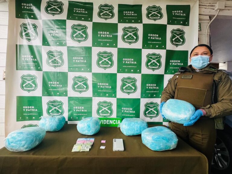 En prisión preventiva quedan dos hombres detenidos en La Unión con 7 kilos de droga