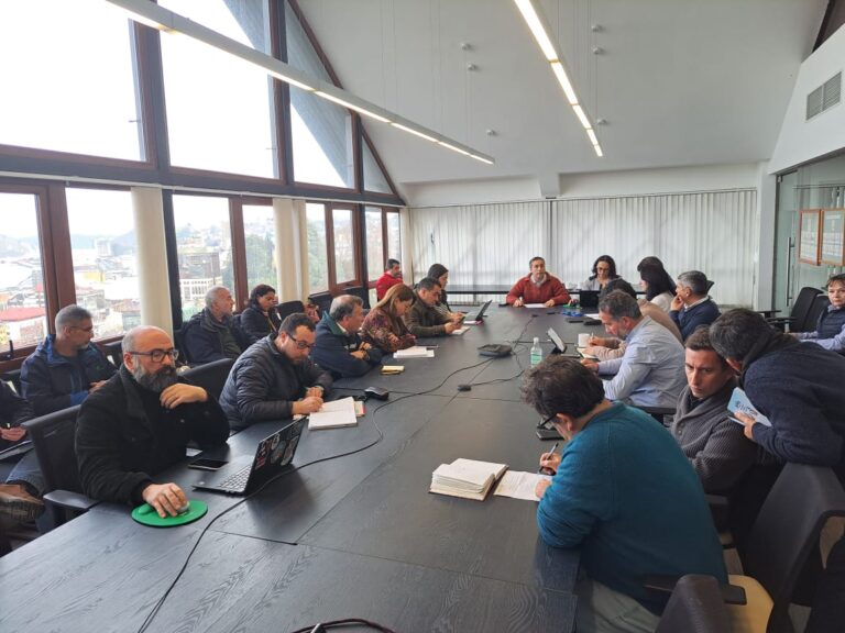 Consejeros Regionales y autoridades del agro avanzan en propuestas para fortalecer la pequeña agricultura en Los Lagos 