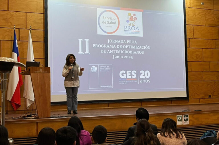 Servicio de Salud Osorno efectúa segunda jornada para fortalecer el uso racional de antimicrobianos