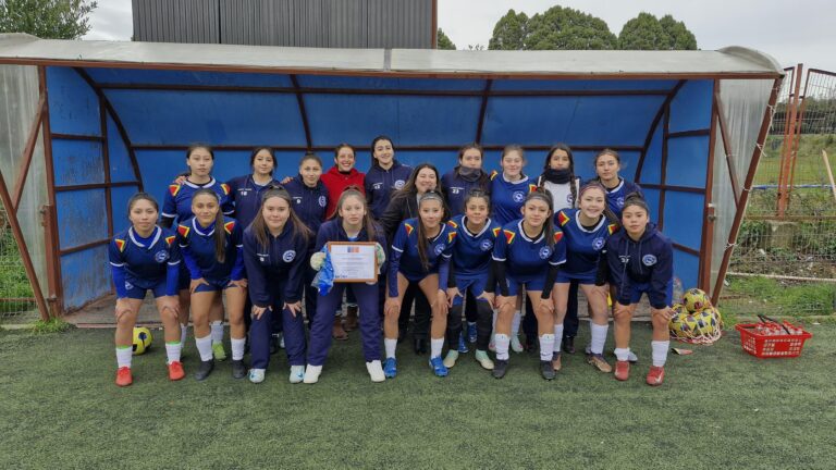 El primer selectivo de fútbol damas de clasificación para los Juegos Binacionales de la Araucanía se efectuó en Puerto Montt