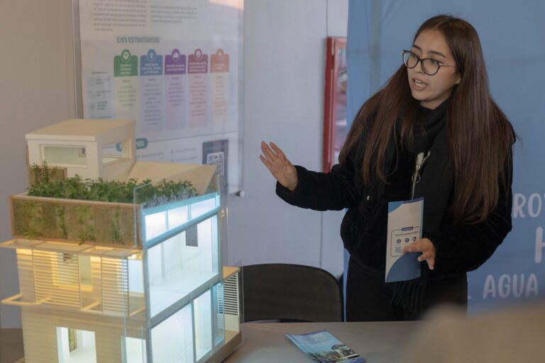 Ya está abierta la convocatoria al Premio InspiraTEC 2024 para iniciativas STEM lideradas por niñas y mujeres