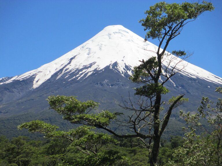 Abierto acceso a la cumbre del volcán Osorno