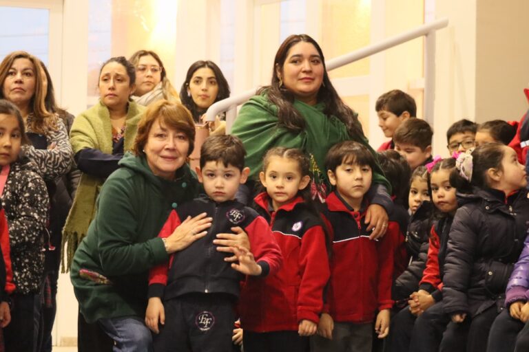 Región de Los Ríos: Autoridades regionales y comunidad educativa dan el vamos al segundo semestre en la Escuela Francia de Los Lagos