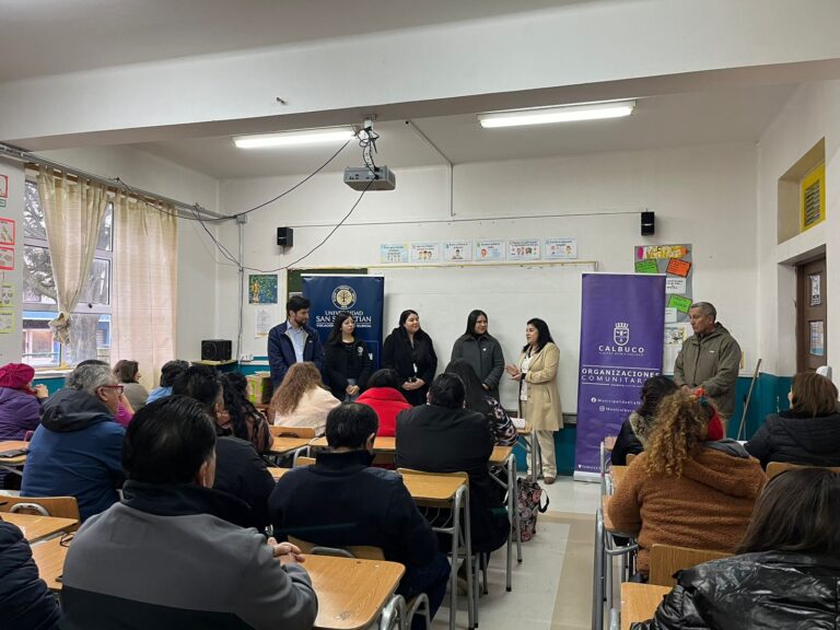 USS y Municipio de Calbuco impulsan formación de líderes sociales con nuevo diplomado