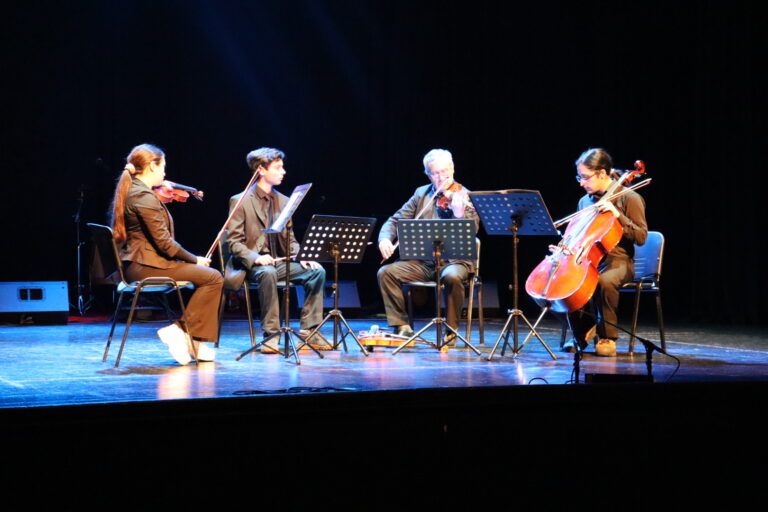 Universidad Austral de Chile celebra su aniversario con concierto en el Teatro Diego Rivera