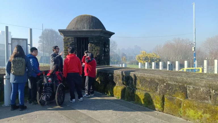 Estudiantes de la Escuela Rural Chacayal vivieron enriquecedora salida pedagógica con enfoque histórico y medioambiental
