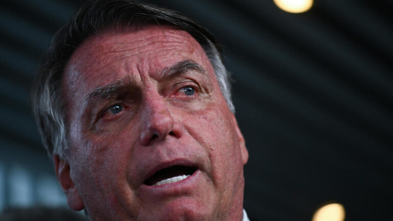 Histórico juicio contra Jair Bolsonaro arranca en Brasil bajo estricta seguridad