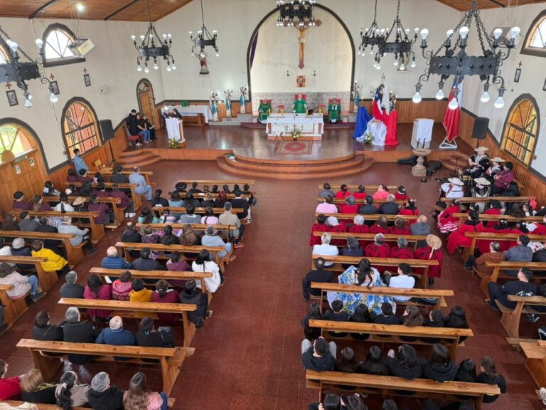 Frutillar dio inicio a las celebraciones de Fiestas Patrias con una Misa a la Chilena