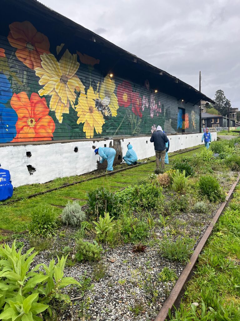 El Galpón Estación estrena nueva fachada, gracias a la restauración del programa Chile Pinta 2025
