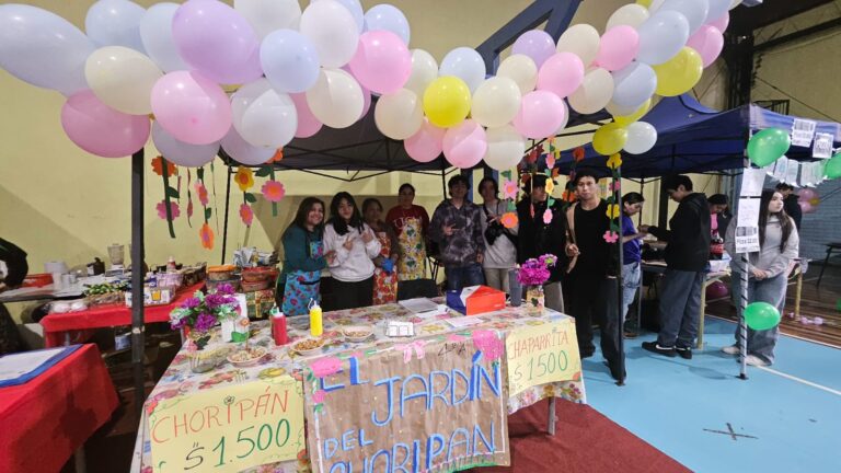 Kermesse Primavera 2025 superó expectativas y consolidó apoyo al proyecto inclusivo TEA en el Instituto Comercial