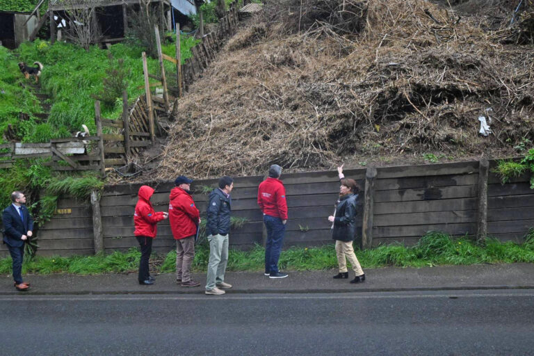 Gobierno Regional de Los Lagos impulsa proyecto sanitario y de contención por más de $2.000 millones en Dalcahue