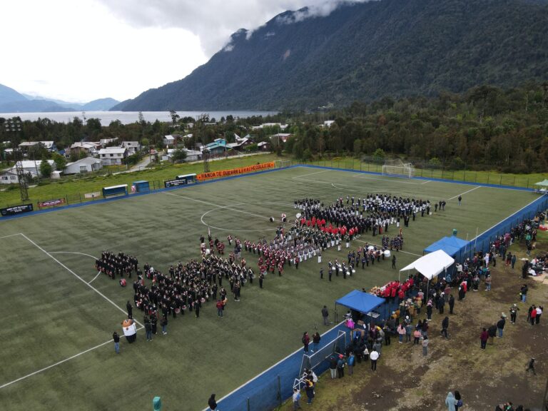 Hornopirén vivió histórico Encuentro de Bandas Escolares de Marcha 2025, reuniendo a más de 600 estudiantes de todo el país