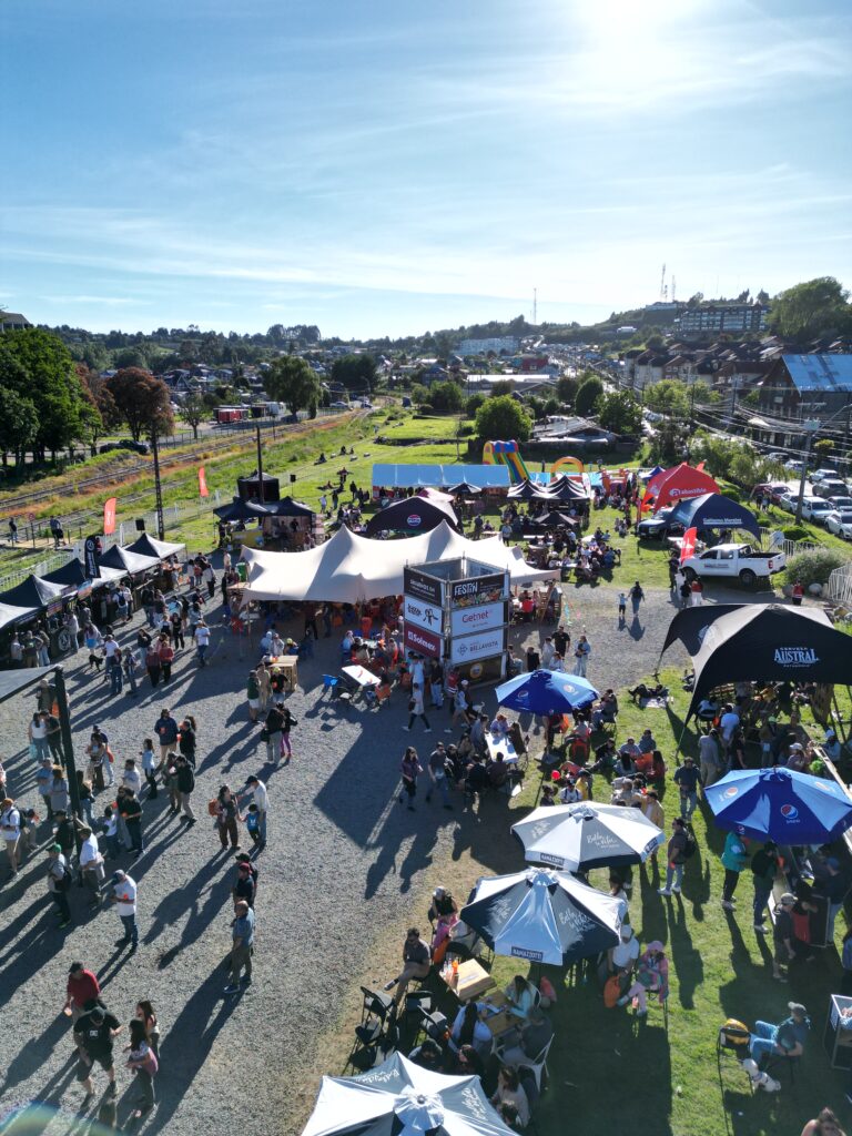 Festín Sánguche conquistó Puerto Varas con más de 5.000 asistentes en su primera edición