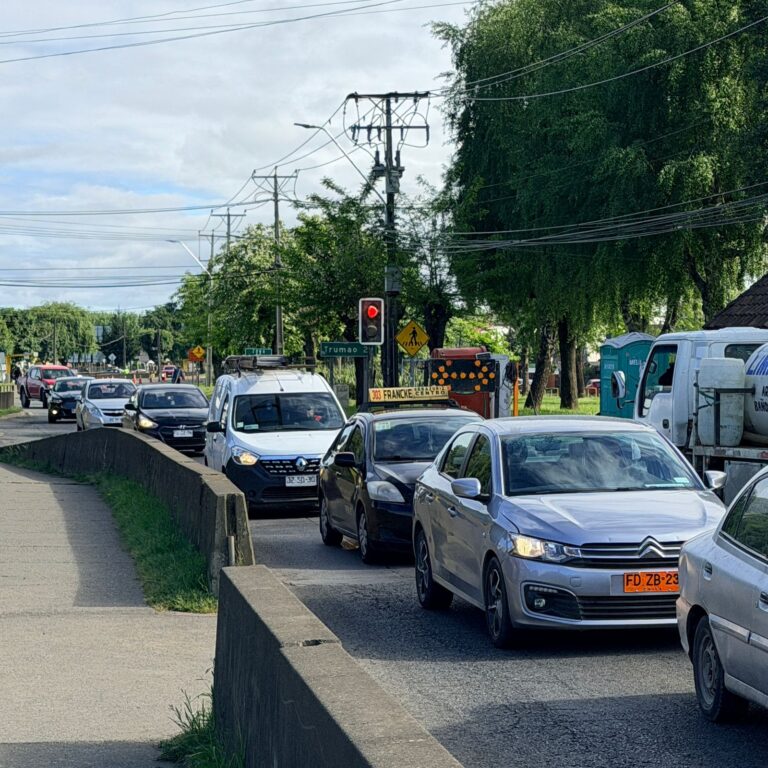 Cierre de calles y tránsito controlado por obras en Avenida Héroes de la Concepción