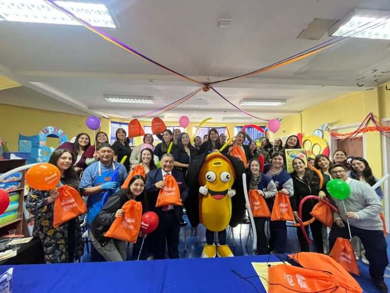 Profesores participan en cooking show educativo para promover el consumo del chorito en colegios