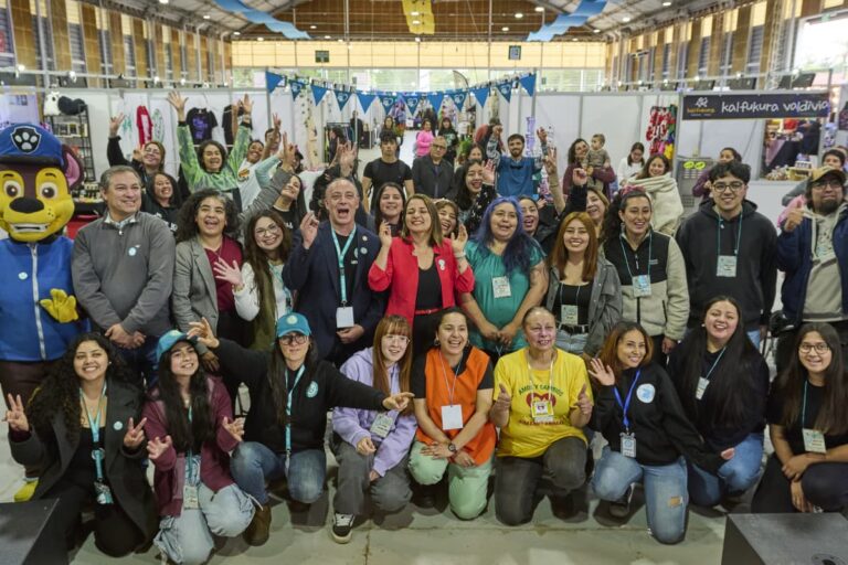 Éxito rotundo: Animal Fest 2025 recauda más de 9 millones de pesos en apoyo a organizaciones animalistas de Valdivia