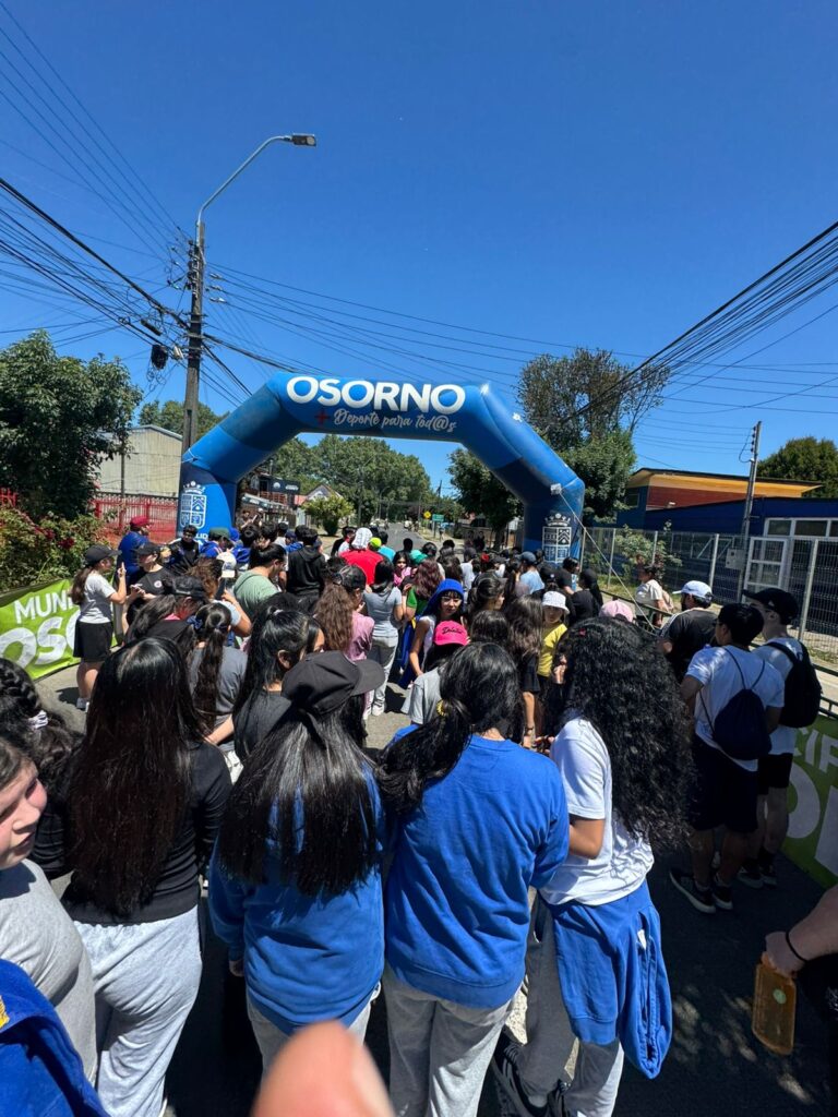Escuela Claudio Arrau realiza exitosa corrida familiar en Rahue Bajo con más de 500 participantes