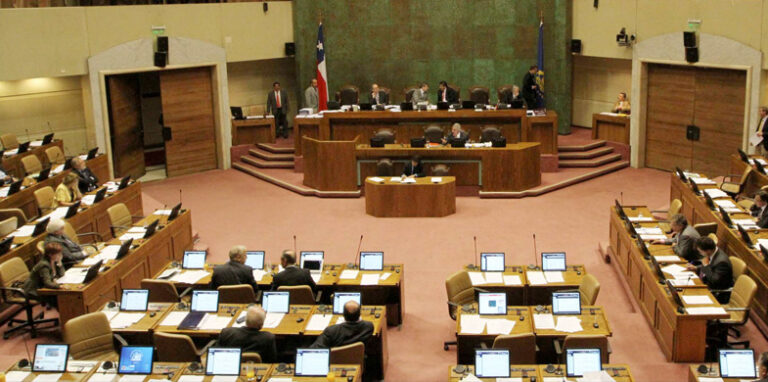 Crisis en el mapa político: 13 partidos quedan al borde de la disolución tras bajo desempeño en las Elecciones 2025