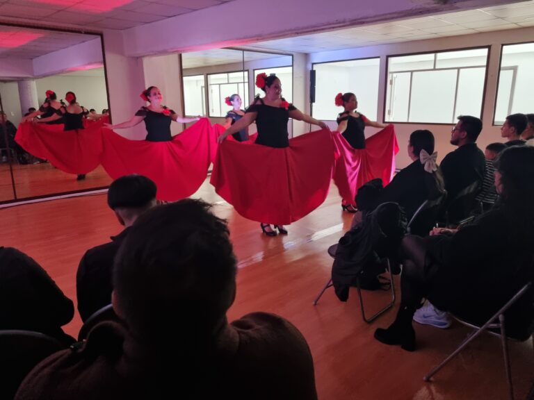 «Relatos compartidos»: Danza, territorio y comunidad en un formato íntimo