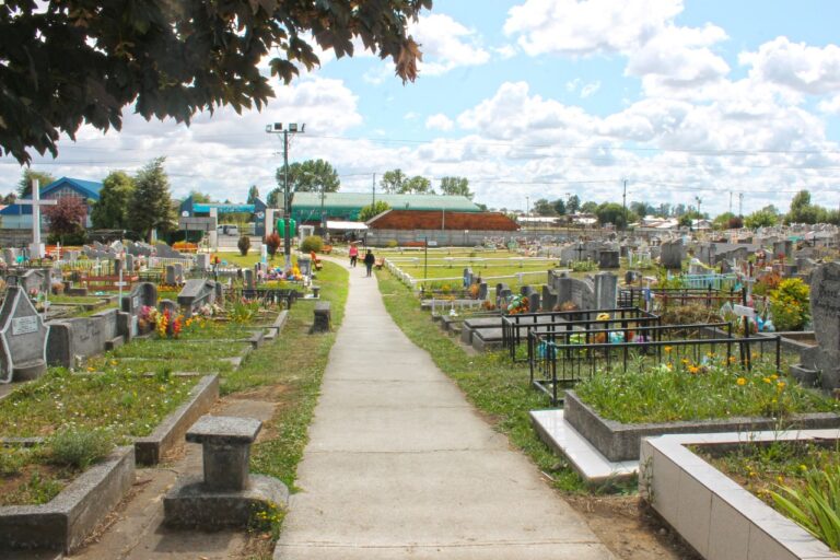 Cementerio municipal de Rahue Alto abrirá sus puertas durante la noche de Año Nuevo 2026