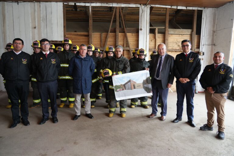 Se dio el vamos a la construcción del nuevo cuartel de la brigada de bomberos de Cancura