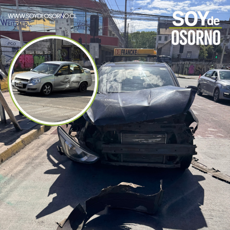 Dos lesionados deja colisión entre colectivo y vehículo particular en Osorno