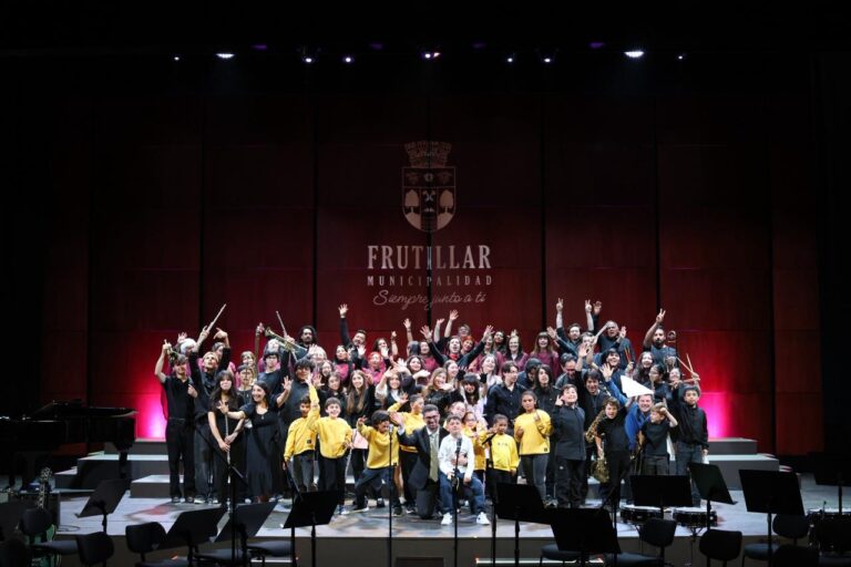 Encuentro Coral reunió a elencos nacionales en la celebración del 169° Aniversario de Frutillar