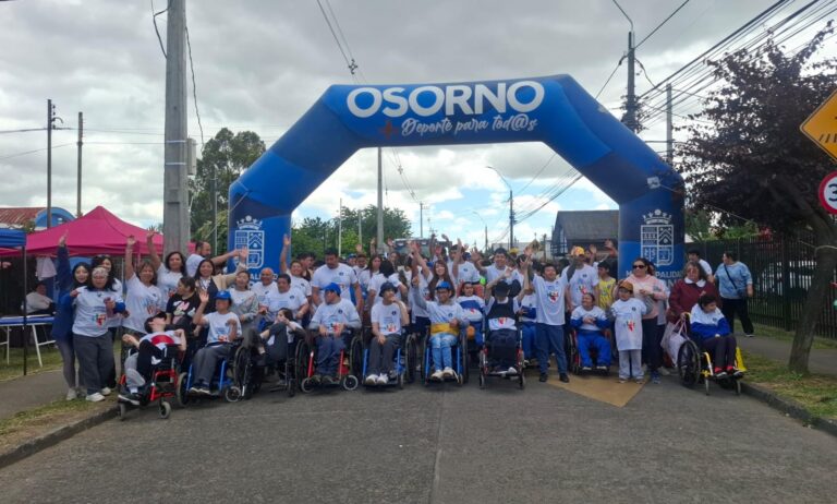 Estudiantes, familias y funcionarios dieron vida la cuarta corrida inclusiva de escuela especial Ana Aichele