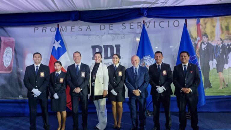 Egresan nuevos Agentes Policiales de la PDI: 13 son oriundos de la Región de Los Ríos