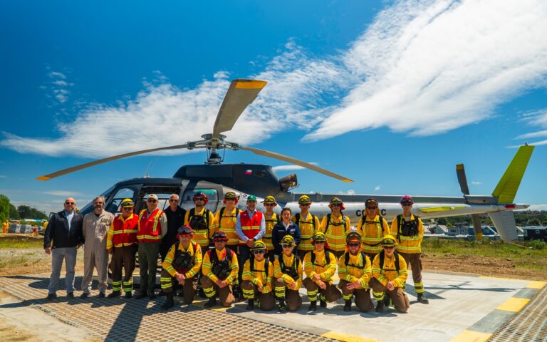 Autoridades confirmaron cuatro aeronaves para el combate de incendios forestales en la Región de Los Lagos