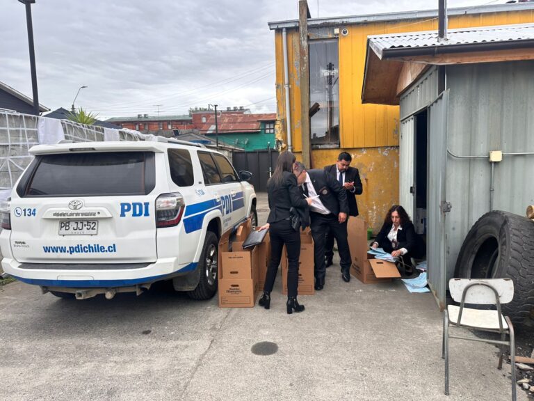 Fiscalía de Los Ríos incauta documentación desde Municipalidad de Río Bueno en el marco de investigación por delitos de corrupción