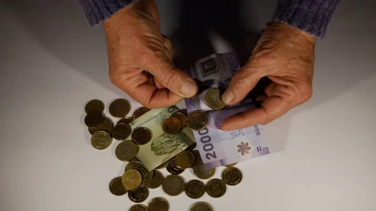 Nuevo beneficio por años cotizados comenzará a pagarse desde enero de 2026