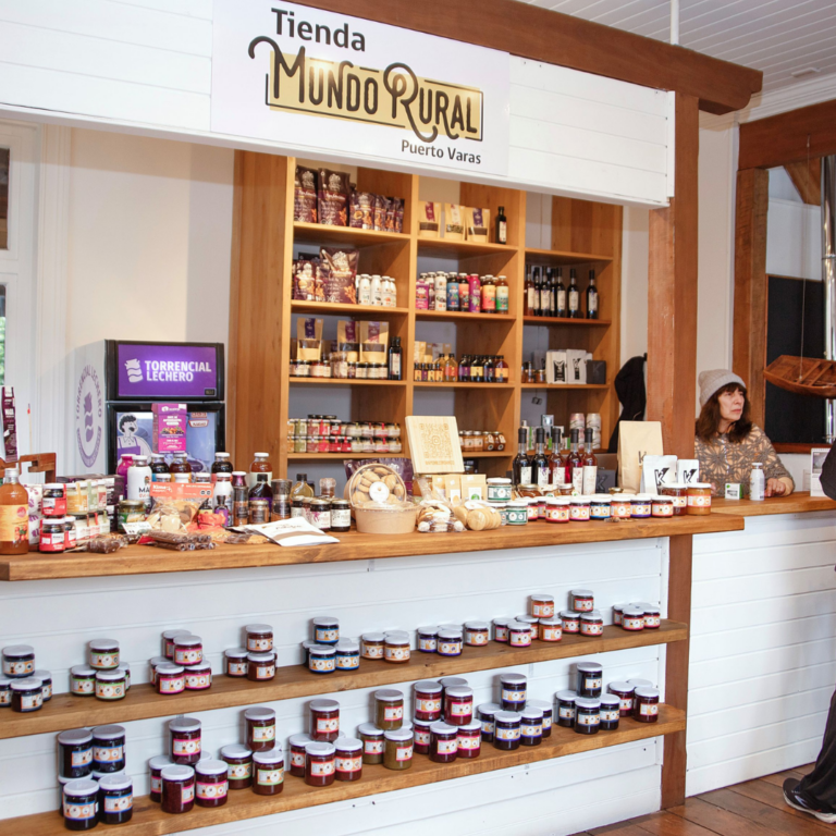 Tienda Mundo Rural INDAP de Puerto Varas logra récord en ventas.