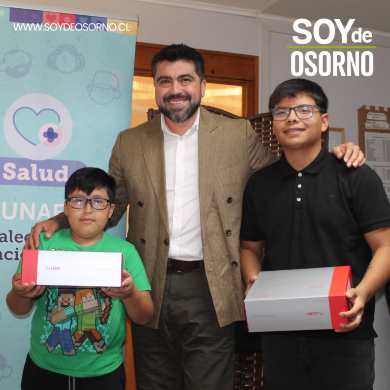 Junaeb entrega tecnología auditiva de última generación a estudiantes de Osorno.
