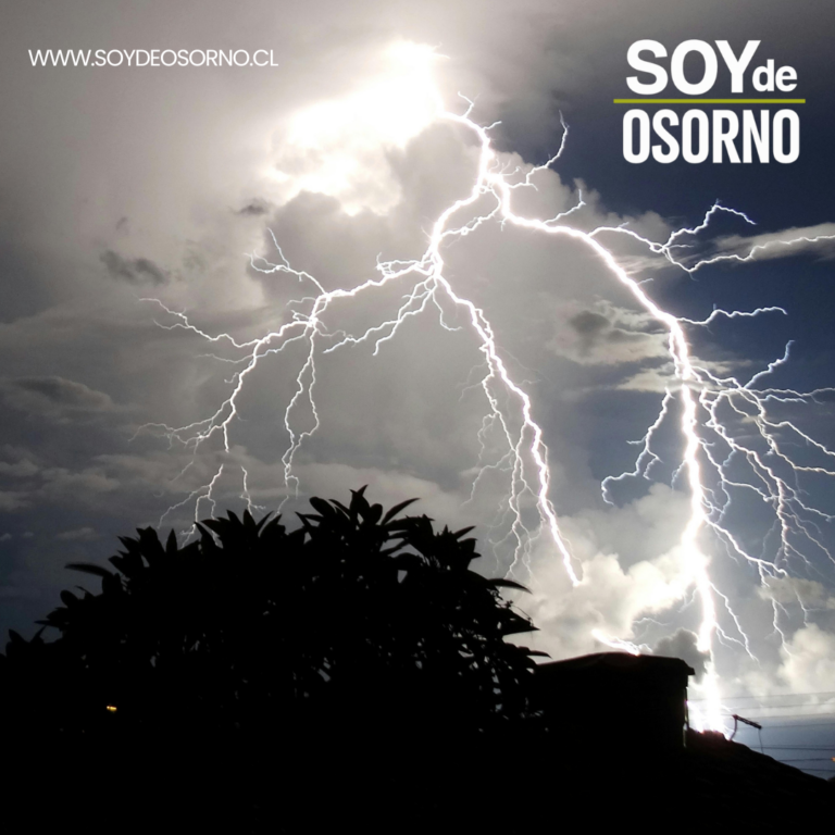 Aviso meteorológico por probables tormentas eléctricas en la Región de Los Lagos.