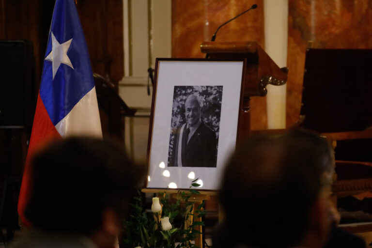 A dos años del fallecimiento de Sebastián Piñera: Exministros y futuros ministros de Kast participaron en misa conmemorativa
