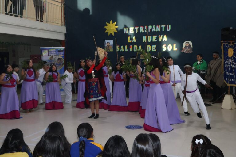TRADICIÓN Y APRENDIZAJE SE UNEN EN CONMEMORACIÓN DEL WE TRIPANTU EN ESCUELA SOCIEDAD DE SOCORRO DE SEÑORAS