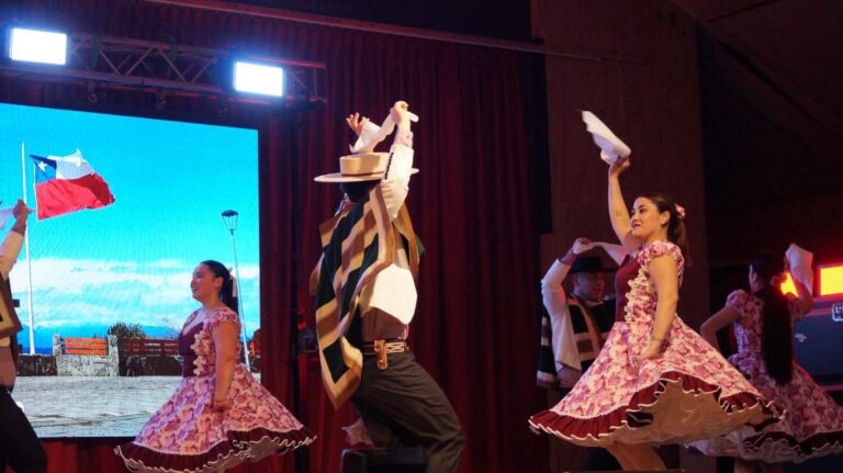 CIENTOS DE ASISTENTES DISFRUTARON DE LA PUIHUA CULTURAL PUYEHUE 2026 DURANTE SUS SEIS DÍAS DE ACTIVIDADES
