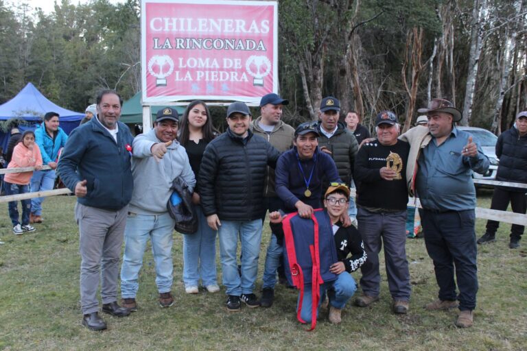 Fiesta de la Chilenidad reunió a familias y visitantes en Loma La Piedra