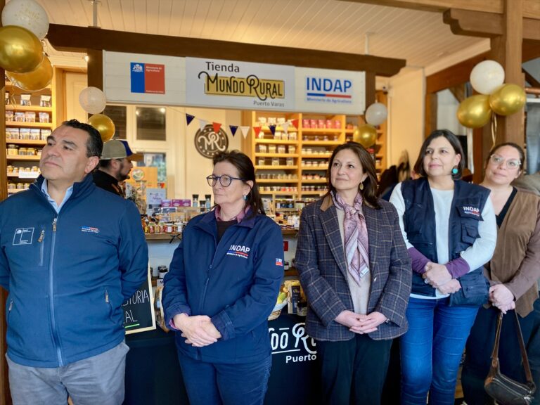 Tienda Mundo Rural de INDAP cumple un año como un espacio de comercialización de productos campesinos en Puerto Varas