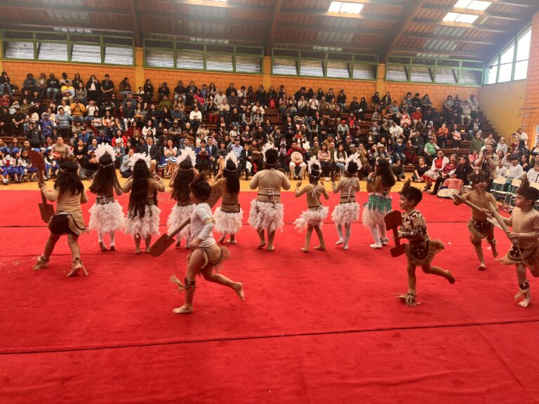 Escuela Deportiva de Osorno celebró las Fiestas Patrias con una gala folclórica marcada por la interculturalidad