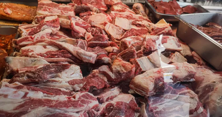 Canasta dieciochera tendría alzas acotadas en carnes y mayor presión en el precio de la papa